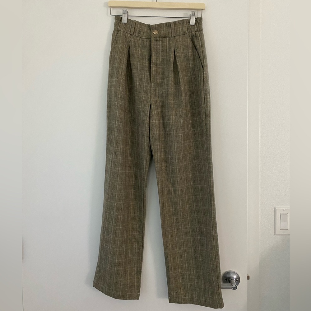 LACAUSA ‘Paulie’ plaid trousers *perfect for fall* 🤎